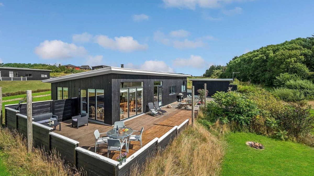 Lihme House | Amazing home in Spøttrup with WiFi