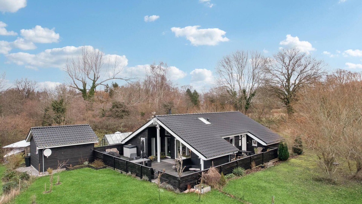 Hov House | Amazing home in Tranekær with WiFi