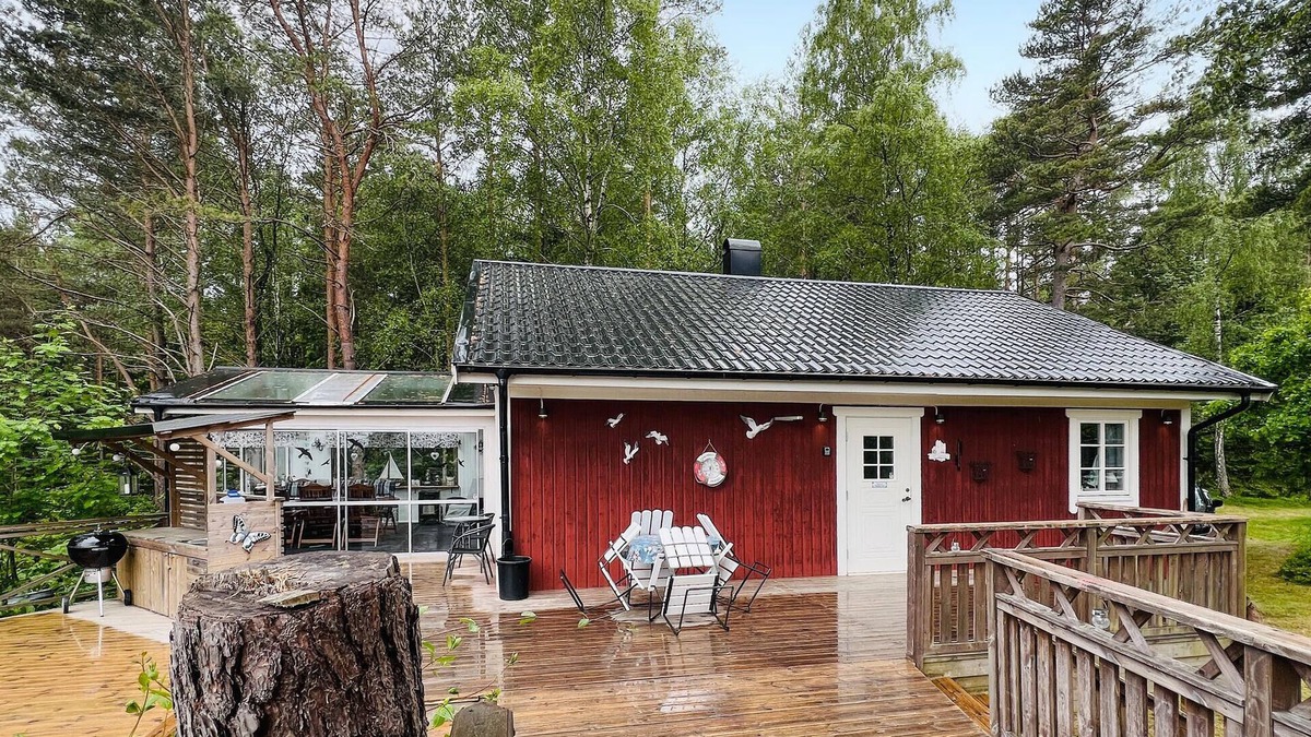Uddevalla Municipality House | Amazing home in Uddevalla with WiFi