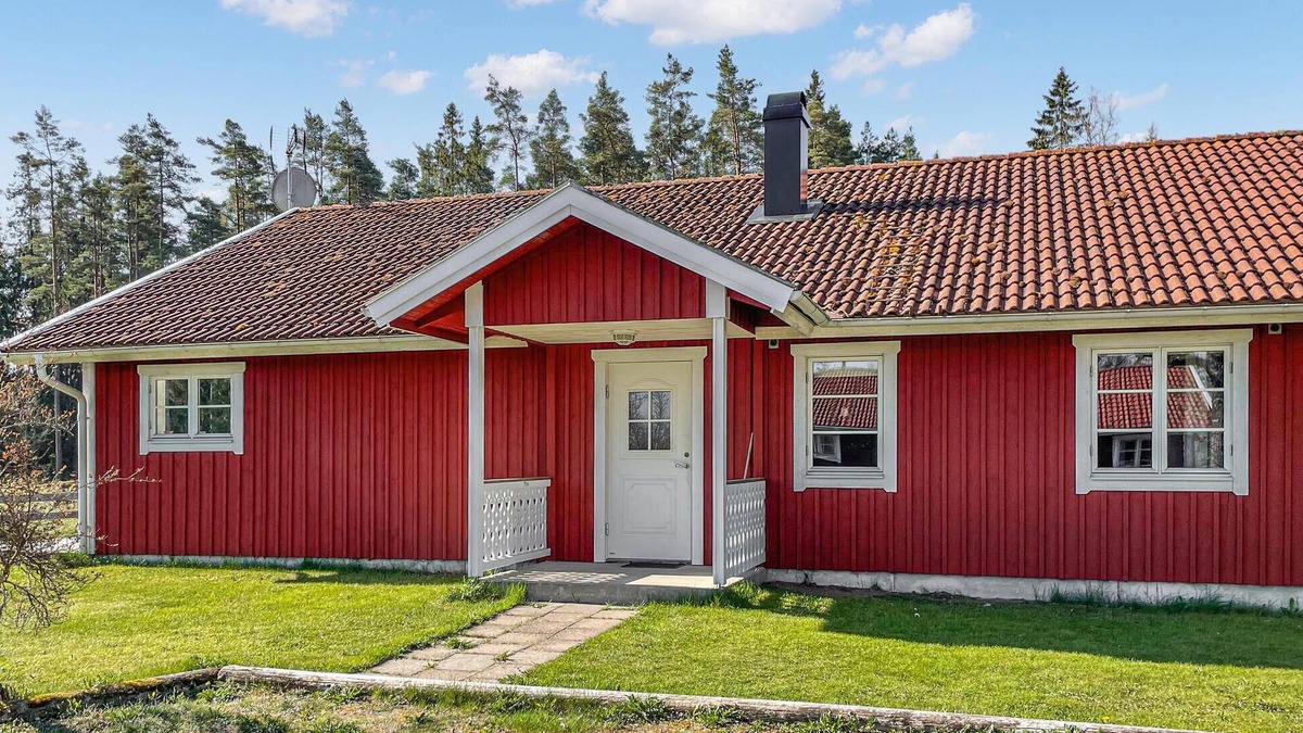 Flattinge House | Amazing home in Vittaryd with kitchen