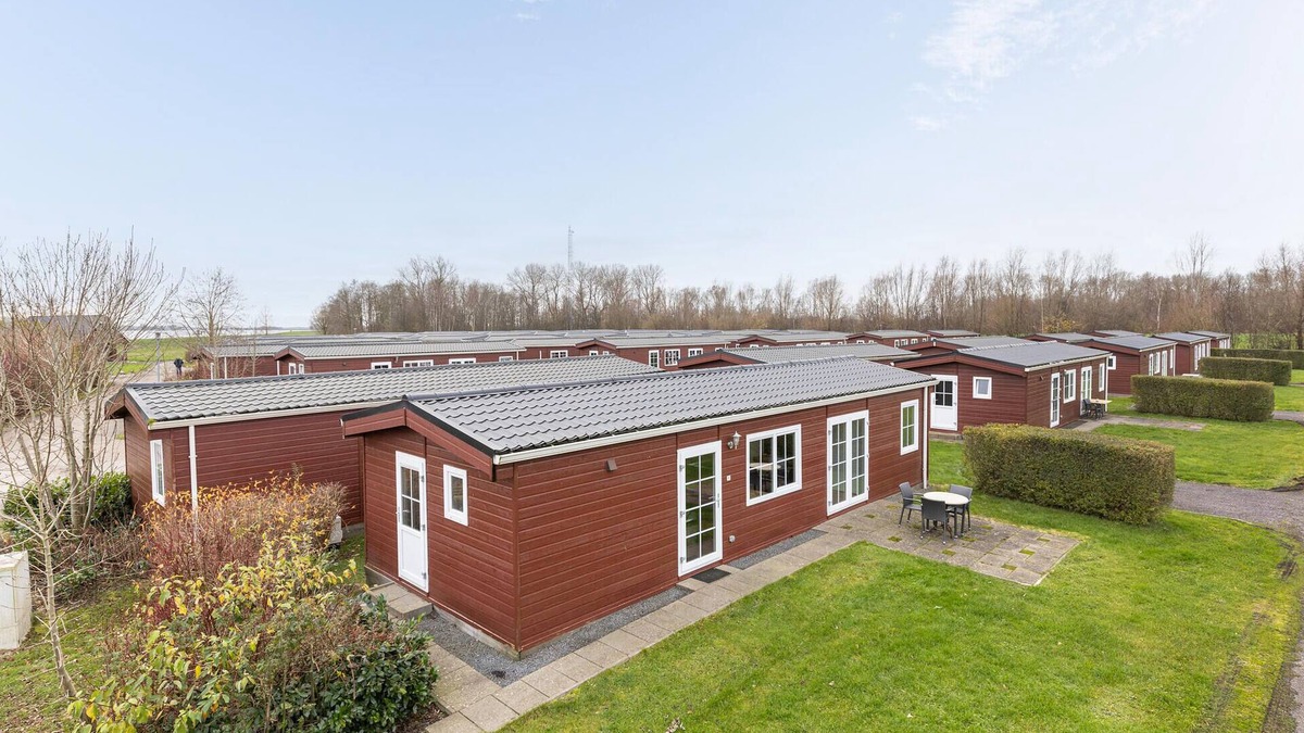Wagenborgen House | Amazing home in Wagenborgen with WiFi