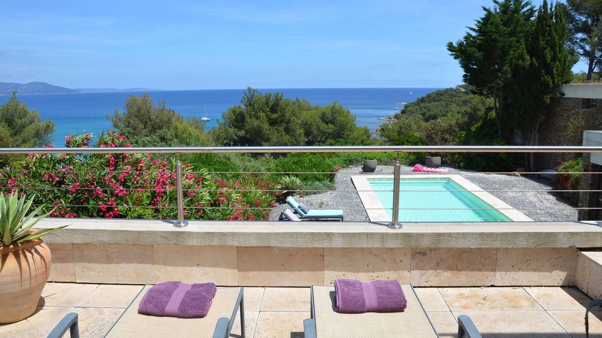 Cap Benat Villa | Amazing house with sea view, heated pool, access to beach in a fantastic area