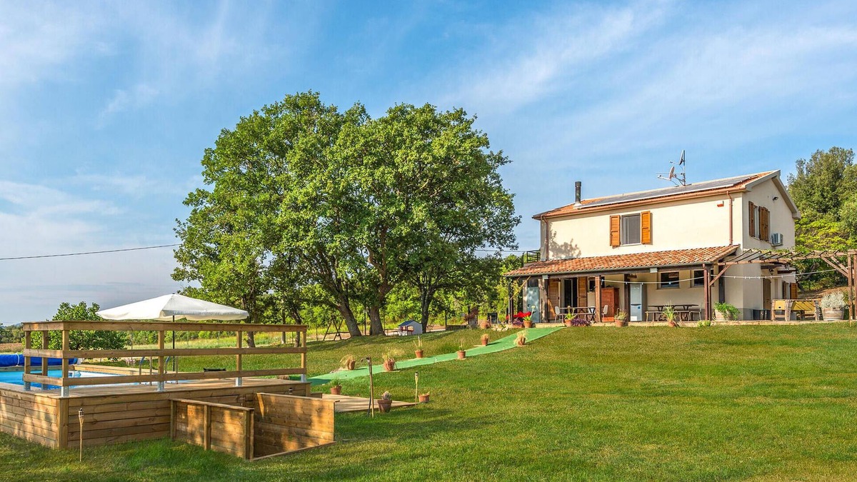 Monterotondo Marittimo House | Amazing home in Monterotondo Marittimo