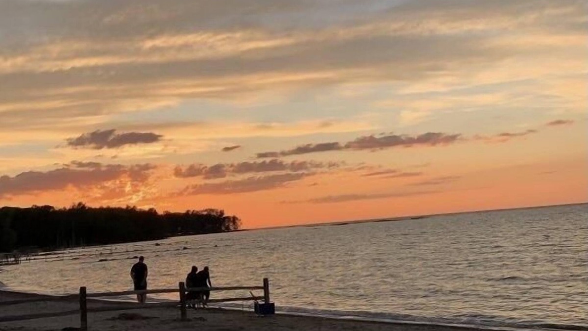 Port Austin House | Amazing Lake House With Beach Access 4 Bedroom Home by RedAwning