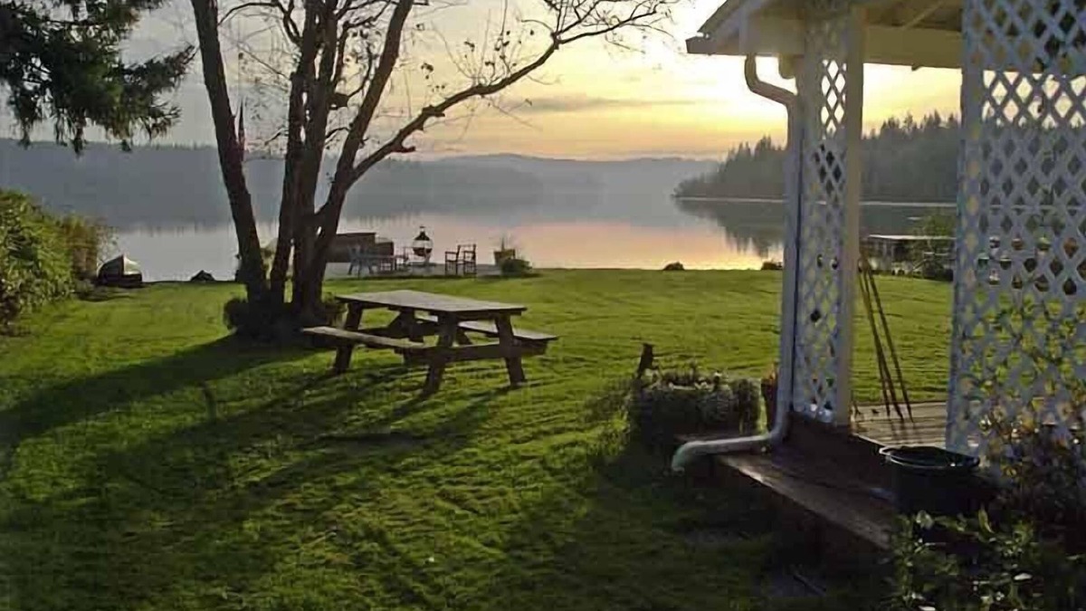Silver Lake House | AMAZING LAKE VIEW! Relaxing and natural house Enjoy the best comfort and nature.