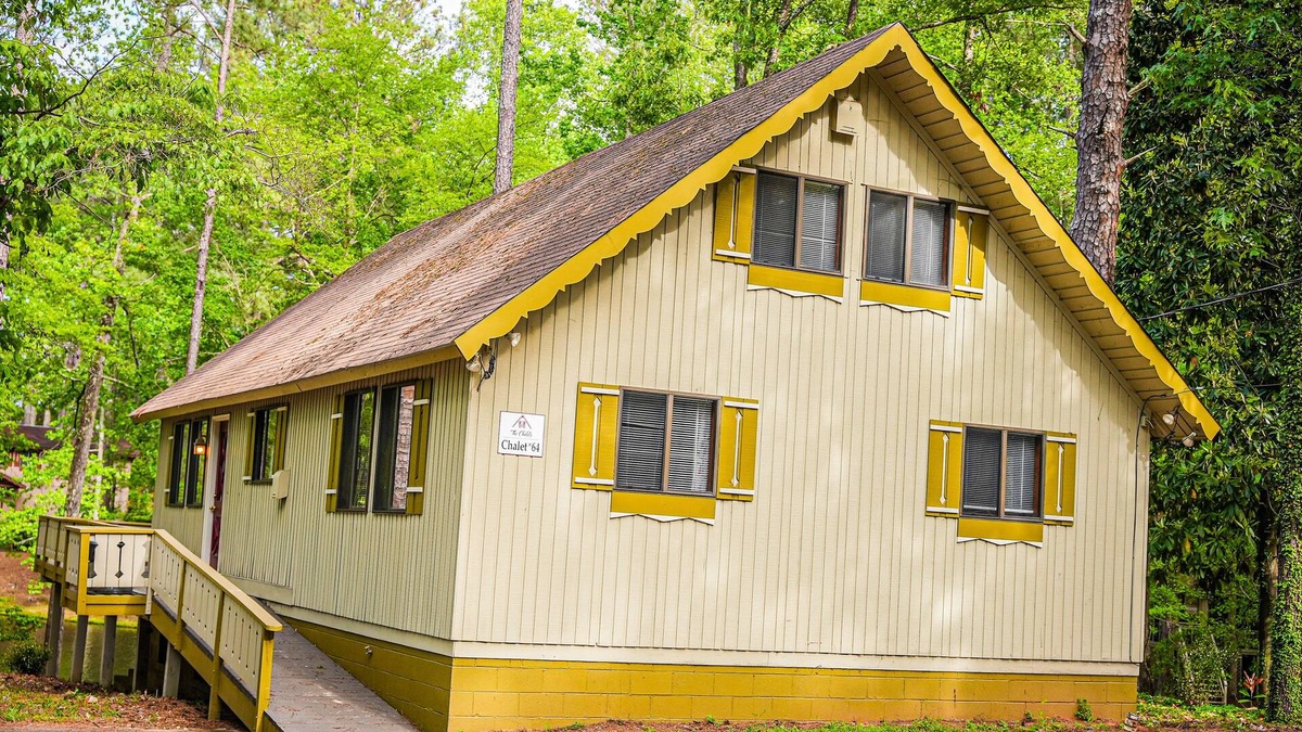 Pine Mountain Ski Chalet | Amazing Lake view chalet directly across from our pool