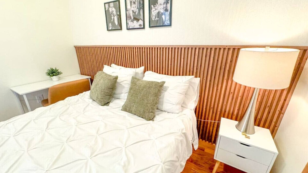 Ironbound District Apartment | Amazing Location! All renovated 2BR Next to NYC
