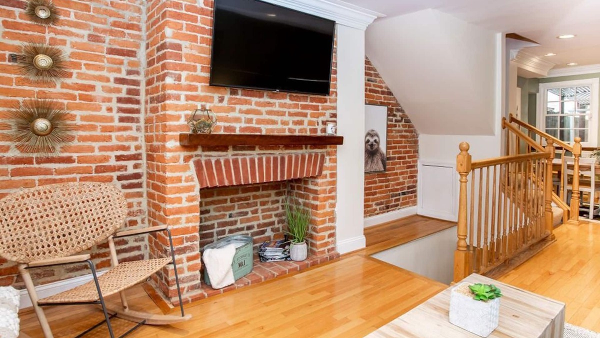 Downtown Baltimore House | Amazing location for conferences and ballgames with Free Parking!
