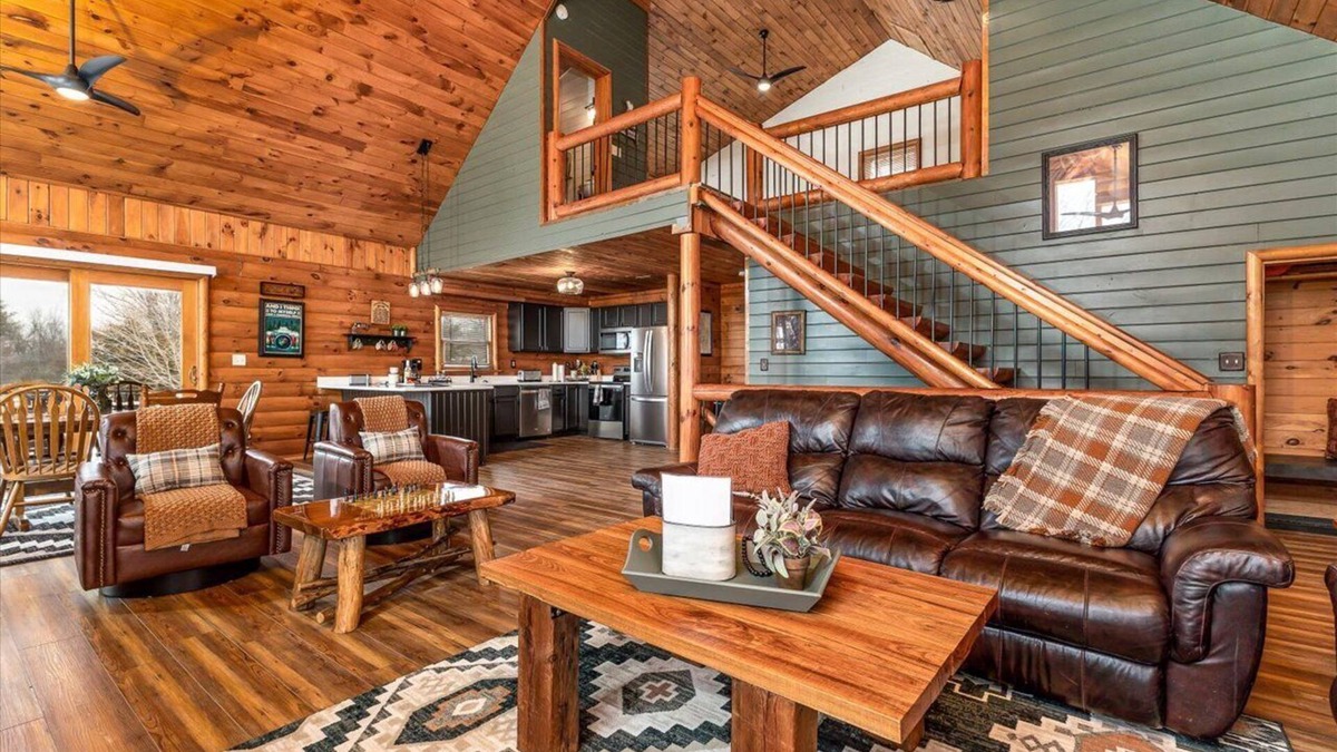 Apple River Cabin | Amazing Log Cabin with Beautiful Views at Apple Canyon Lake