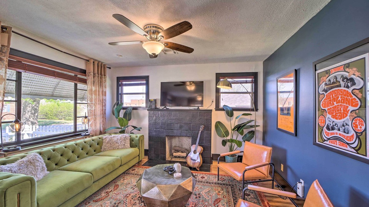 Sunrise Terrace House | Amazing Musical Abode in Expo Square Neighborhood!