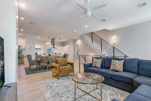 Mid-City House | Amazing New Construction Villa with Balconies