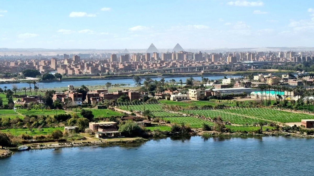 Cairo Apartment | Amazing Nile View & Pyramids