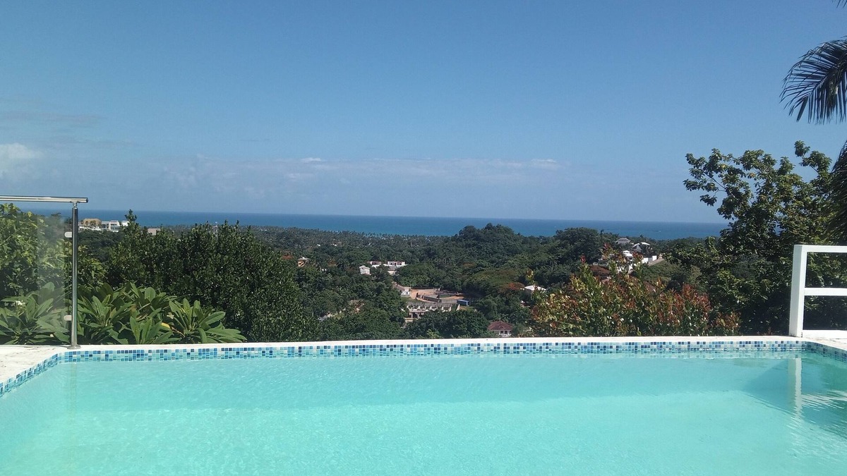 El Callejon Villa | Amazing ocean view villa in the hills of Bonita & Coson