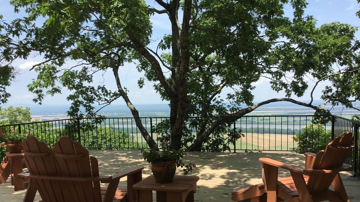 Morrilton House | Amazing Panaromic View of the Arkansas River