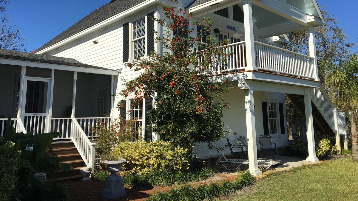 St. Marys Apartment | AMAZING PROPERTY WITH MARSH AND RIVER VIEW BEAUTIFULLY & COMFORTABLY APPOINTED