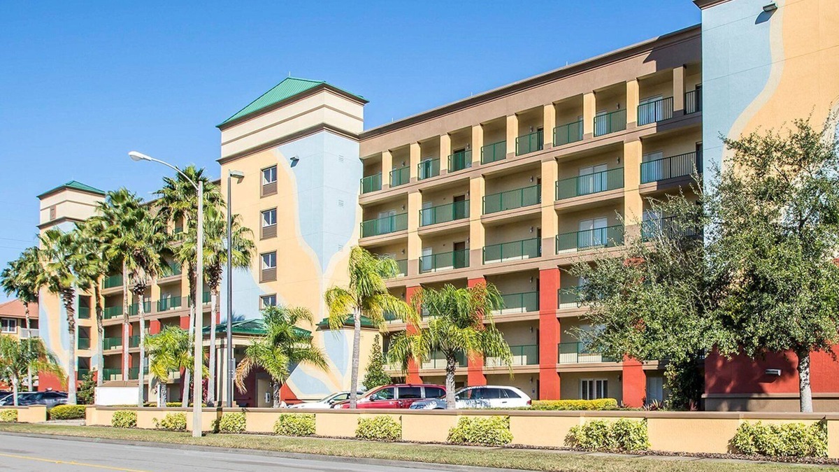 Florida Center Resort | Amazing Resort close to Disney World in the Sunshine State!