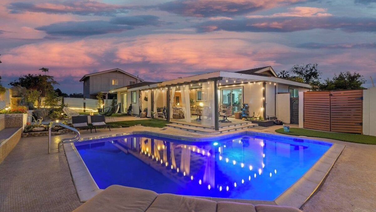 University City House | Amazing San Diego Oasis -Heated Pool, Spa, Sauna!
