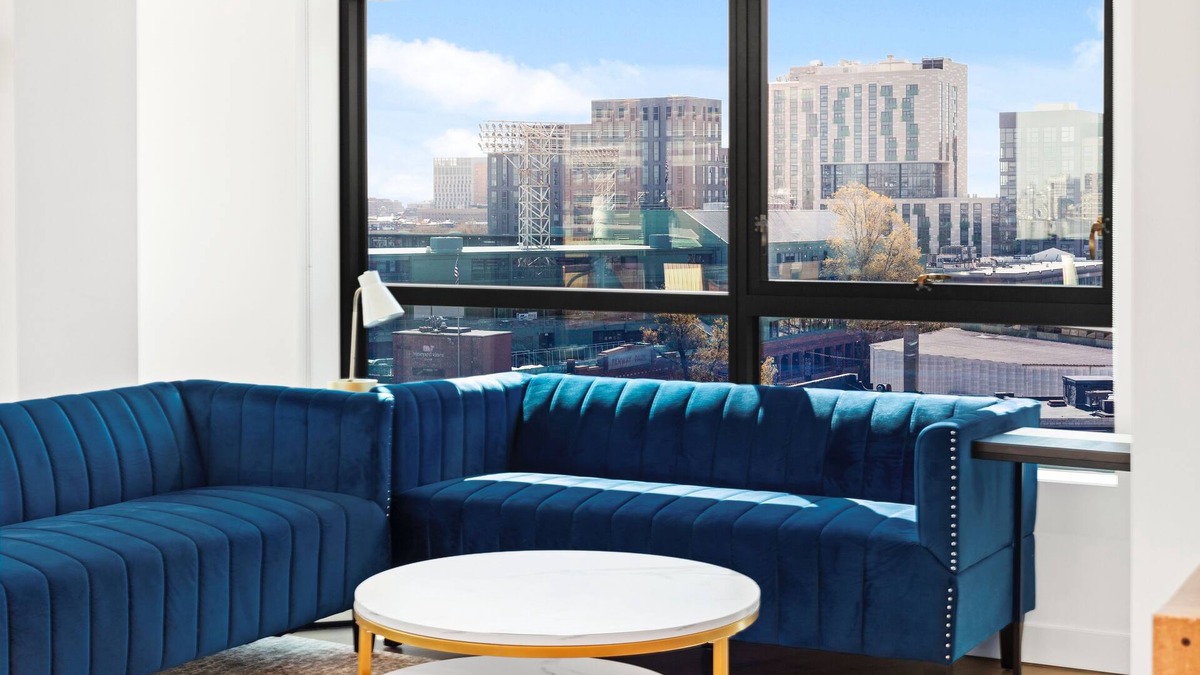 Fenway–Kenmore Apartment | Amazing spacious city view 2bed 2 bath unit fenway