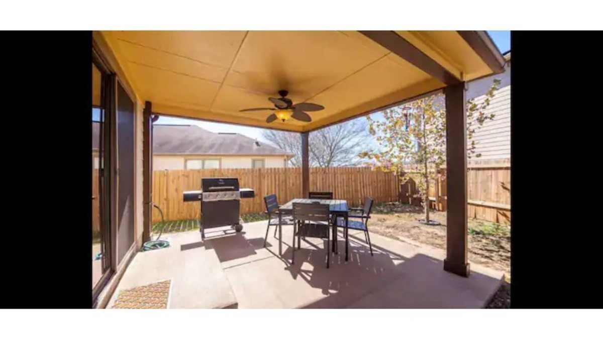 McKinney House | Amazing Spacious Home in the Middle of Everything!