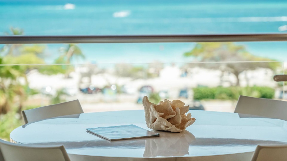 Oranjestad-West Apartment | AMAZING TOP FLOOR OCEAN VIEW CONDO