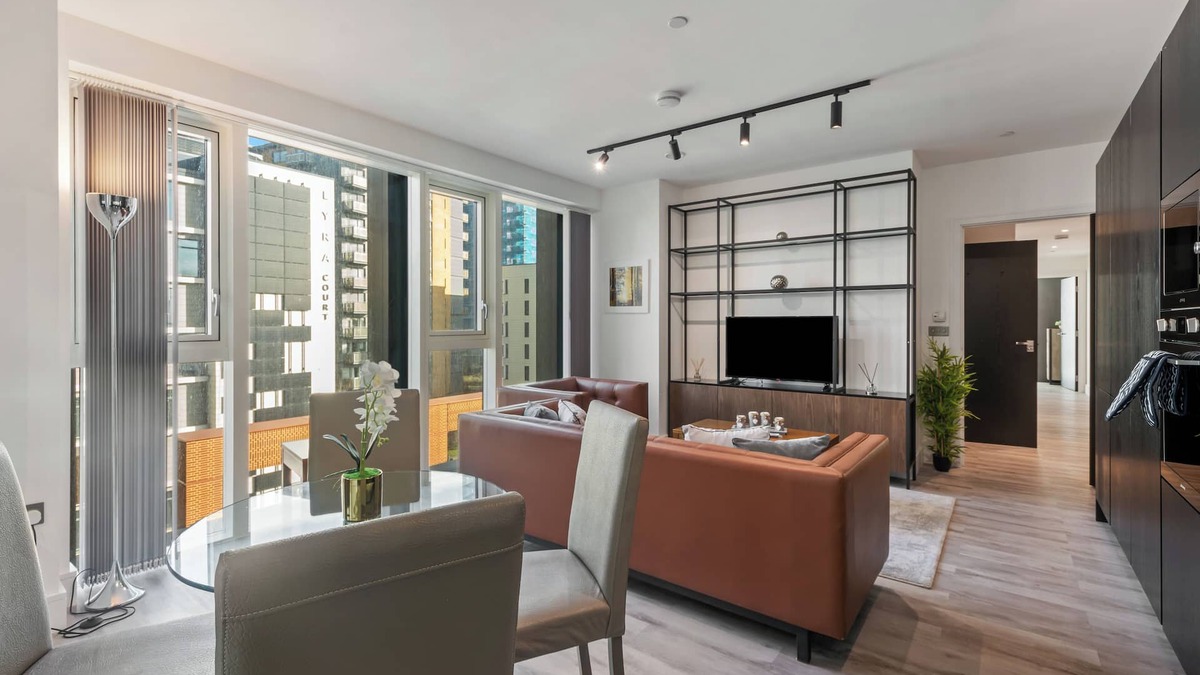 North Acton Apartment | Amazing Two Bedroom in Icon Tower in North Acton by MySquare