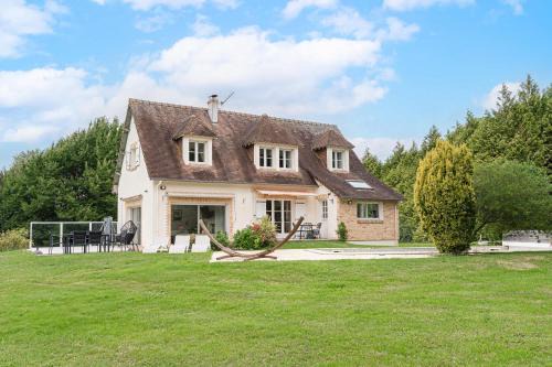 Englesqueville-en-Auge House | Amazing Villa with Swimming Pool