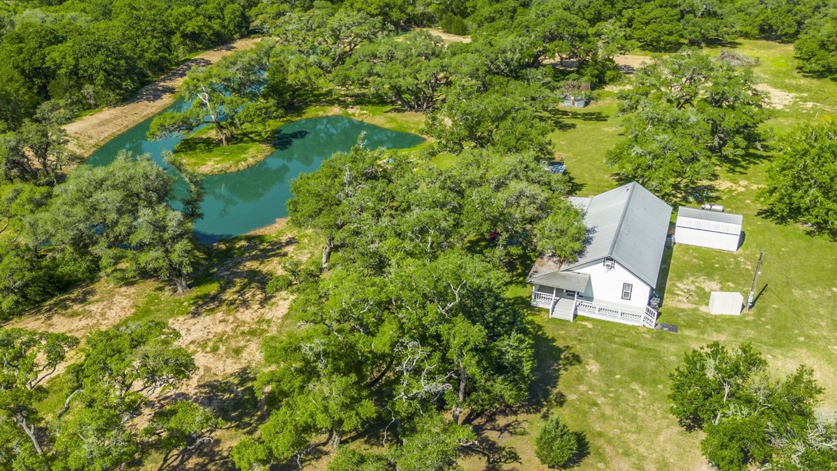 Sublime Other | *Amazing Views* 9 Acres*Outdoor Games*Wineries & Waterpark*