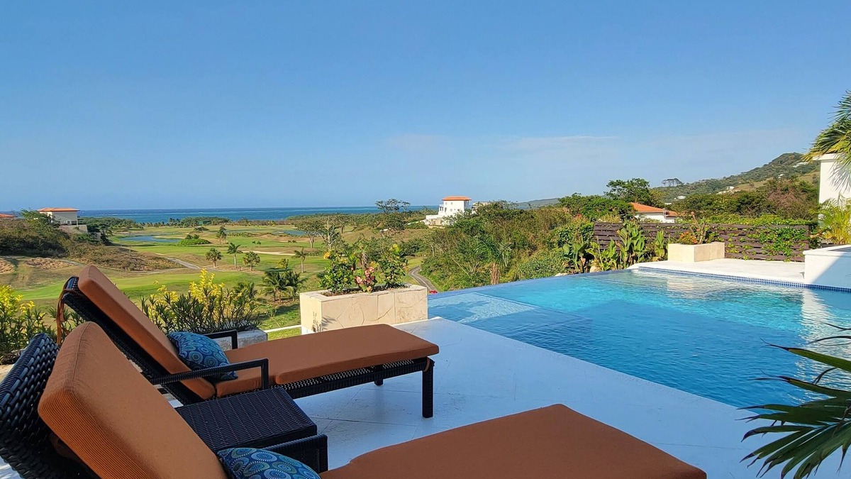 Pristine Bay Villa | Amazing Views At Pristine Bay