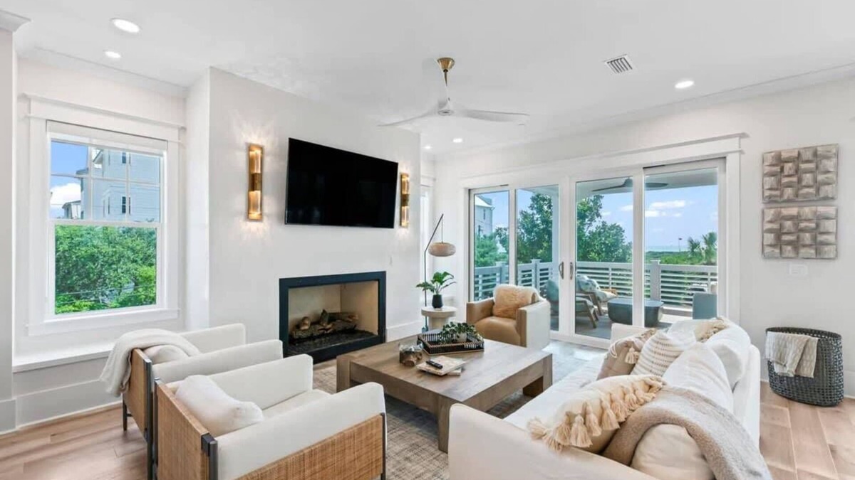 Inlet Beach House | Amazing Views | Elevator | Private Pool | 6 Bikes