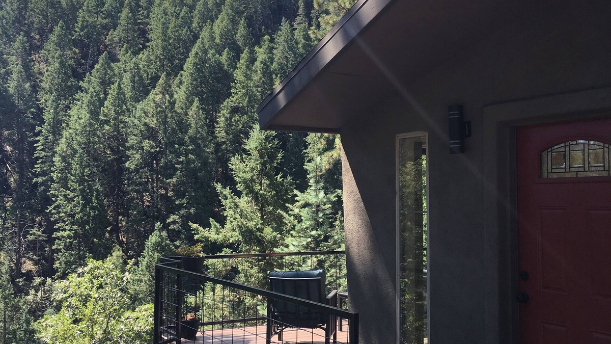 Prescott House | Amazing views of the Prescott National Forest! 🌲
