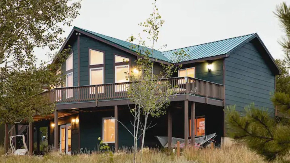 Hartsel House | Amazing Views-Spacious 3BR, outdoor barrel sauna, dog friendly