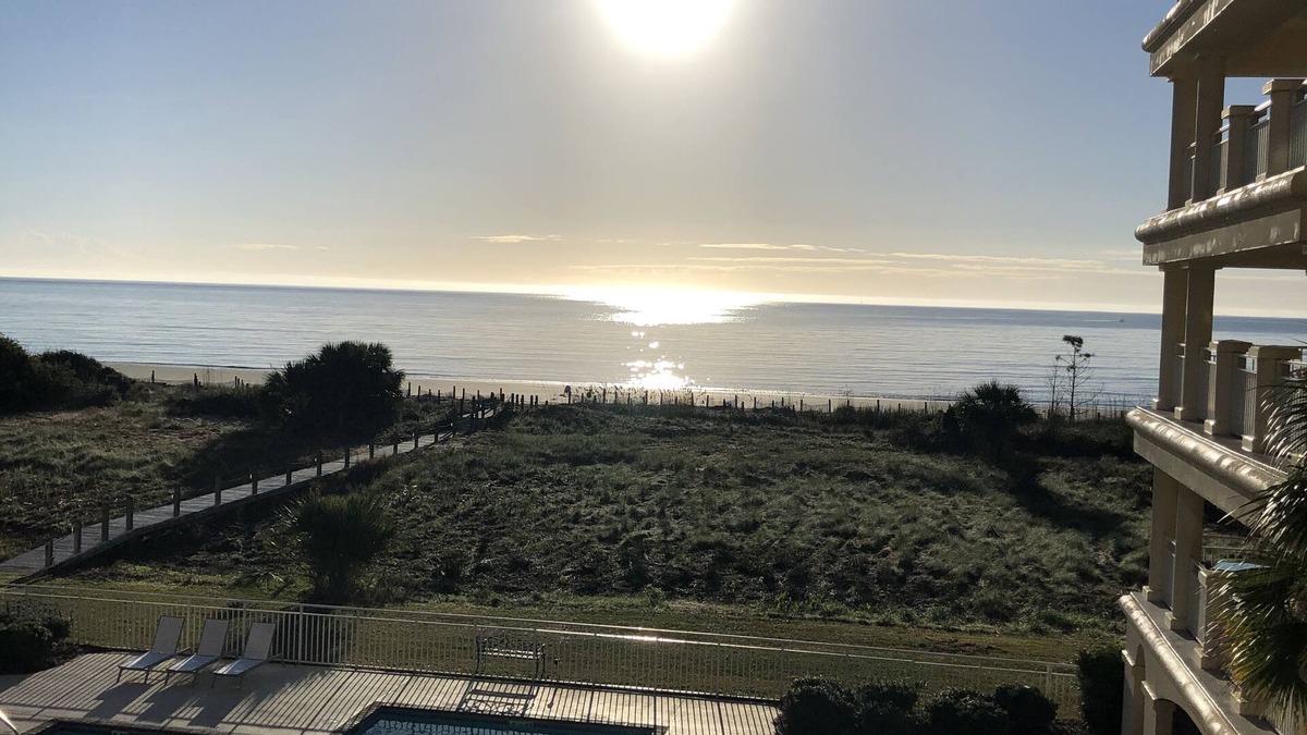 Daufuskie Island Condo | Amazing views of Ocean! Pool & Land Trans Included