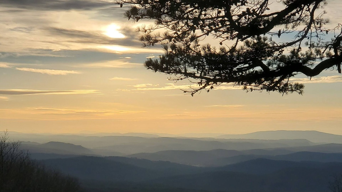 Great Cacapon House | Amazing views!