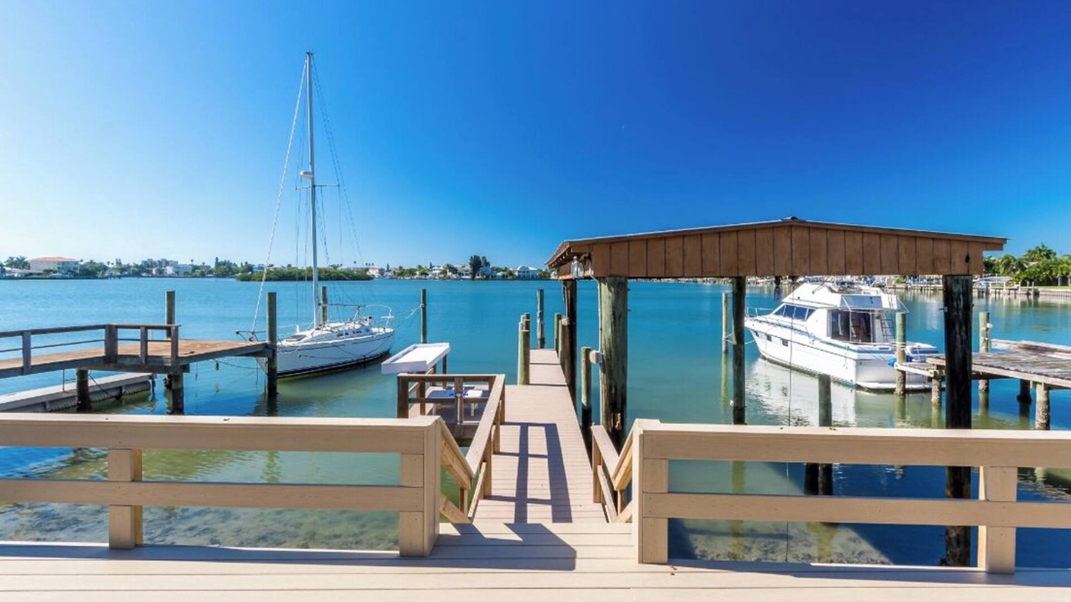 Indian Rocks Beach House | Amazing water front view home newly renovated