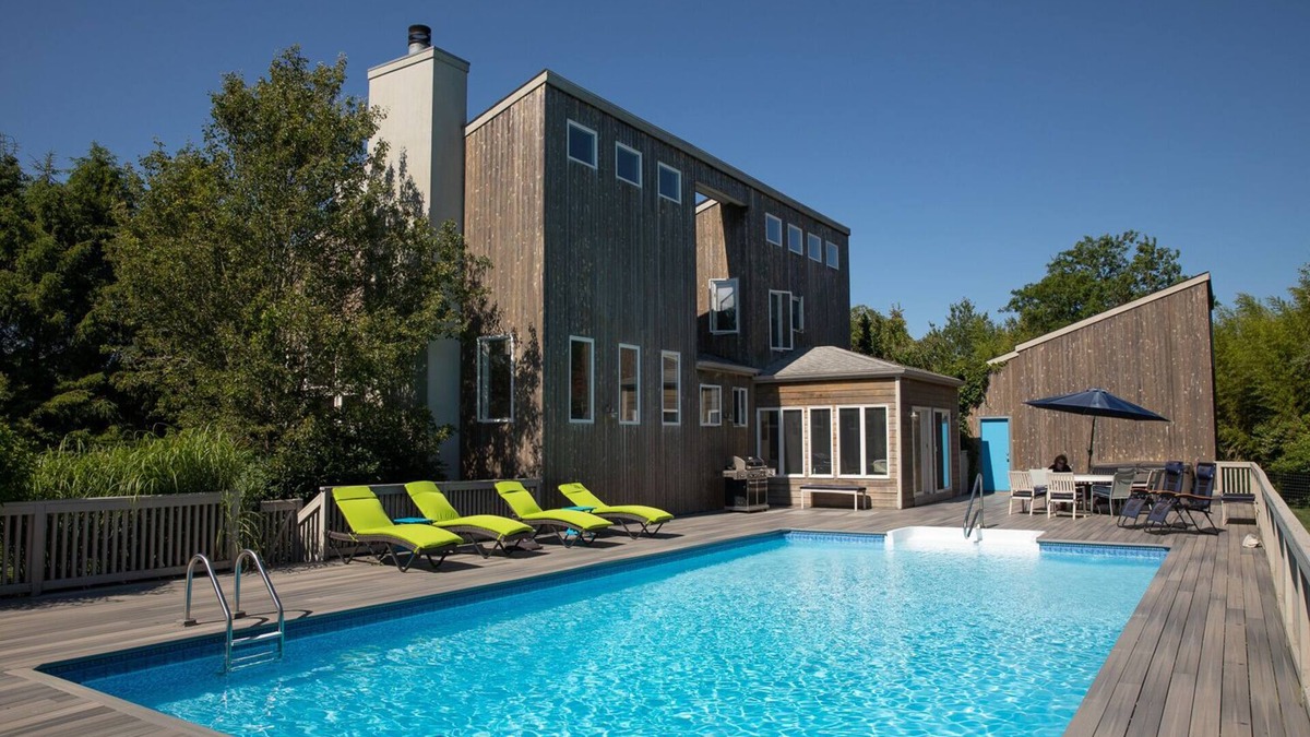 Bridgehampton House | Amazing winter get away, Gym. Hot tub. Special Offer for Dec, Jan. Feb, March