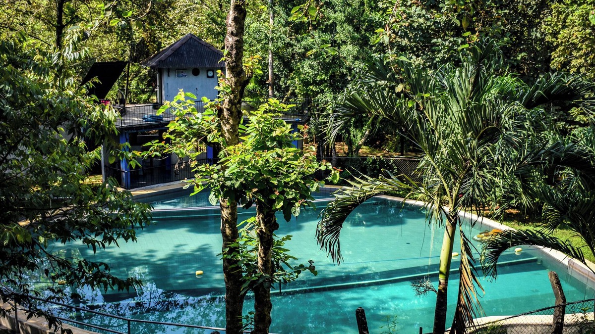 Hanwella Hotel | Ambalama Leisure Lounge