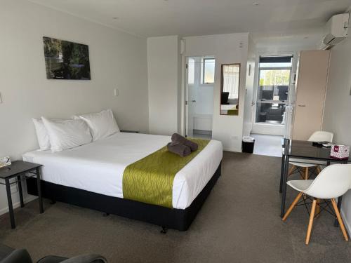 Tauranga South Hotel | Ambassador Motor Inn