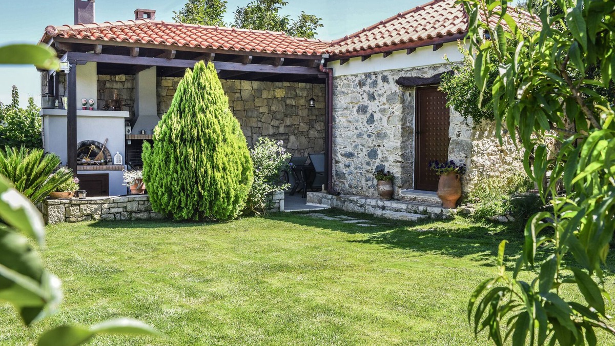 Kastelli Other | Ambelaki Polythea Farmhouse, the family paradise!