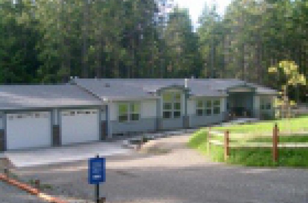 Adelma Beach Bed & Breakfast | Amber Lights Bed and Breakfast