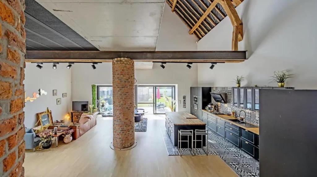 Verlaine Apartment | Amber - Loft à la campagne