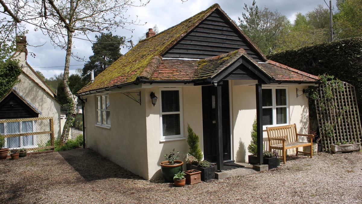 Midhurst Cottage | Amberfold Lodge, Heyshott near Midhurst