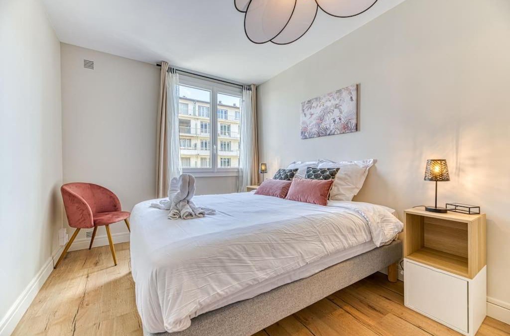 Secteur 4 Apartment | Ambiance cosy: 4 personnes-wifi fibre-tout équipé