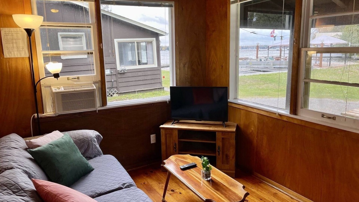 Bobcaygeon Cottage | Ambleside: 2-Bedroom Cottage #10