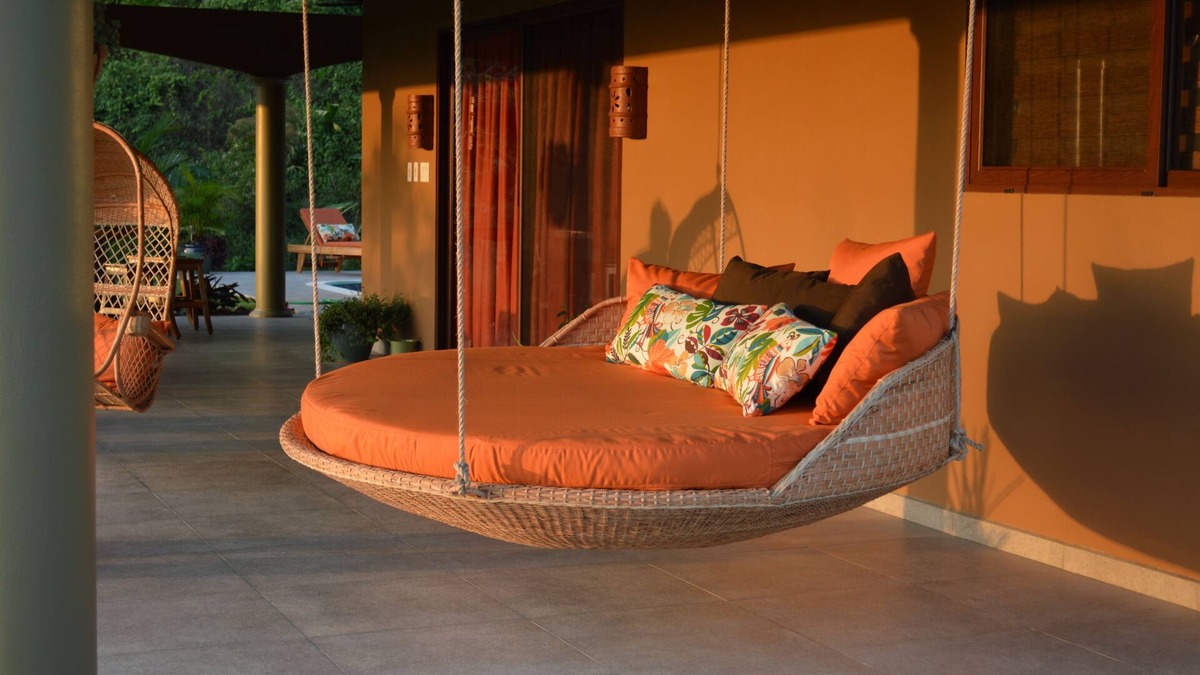 Ciudad Cortes House | American comfort/Costa Rican Flair! Luxury home in the jungle with ocean views!