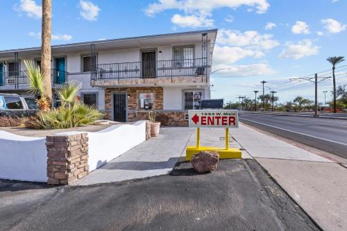 Mesa Hotel | American Executive Inn Mesa