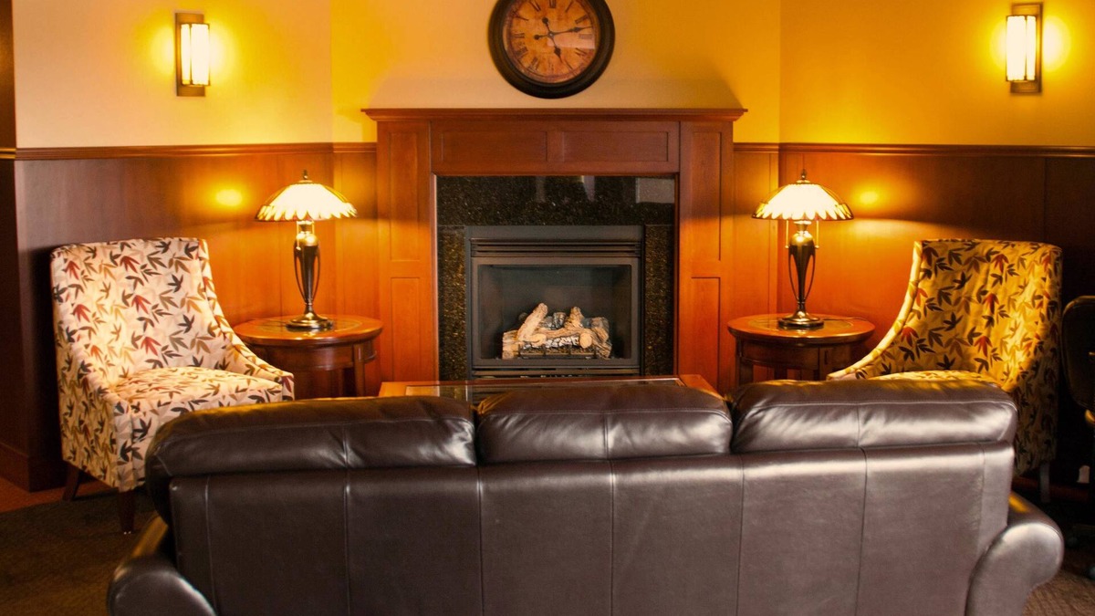 Big Lake Hotel | Americas Best Value Inn Big Lake Becker