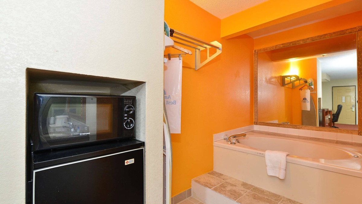 Brookhaven Hotel | Americas Best Value Inn Brookhaven