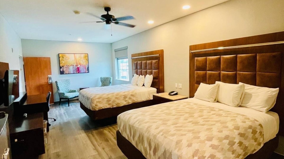 La Porte Hotel | Americas Best Value Inn La Porte