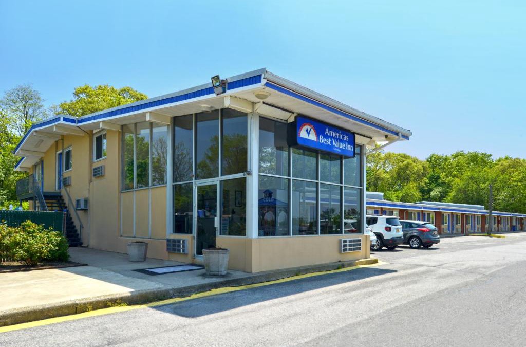 Nesconset Hotel | Americas Best Value Inn Smithtown/Long Island