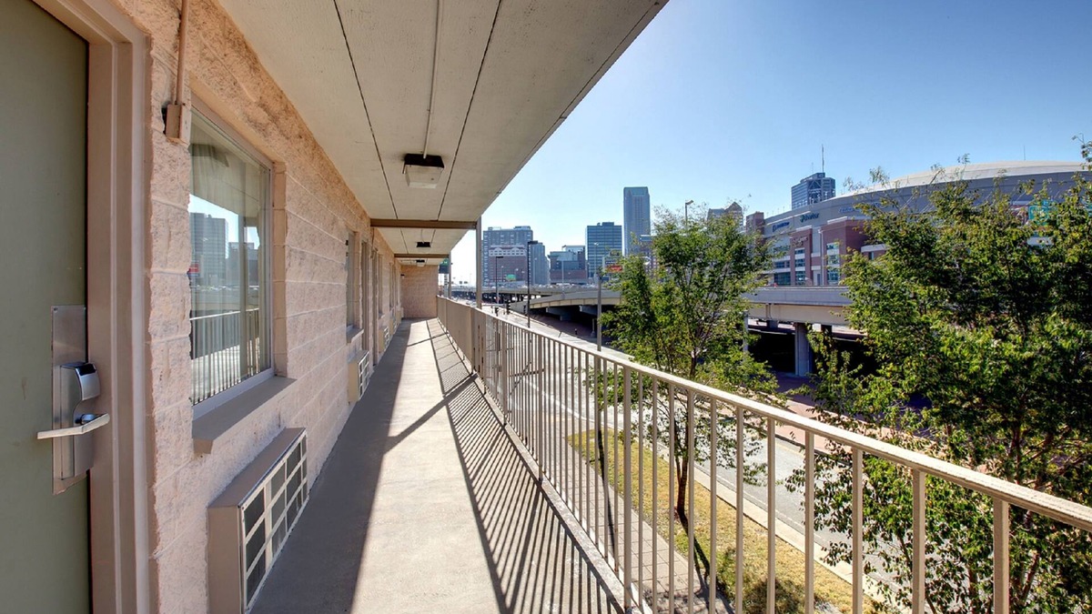 Downtown St. Louis Hotel | Americas Best Value Inn St. Louis Downtown
